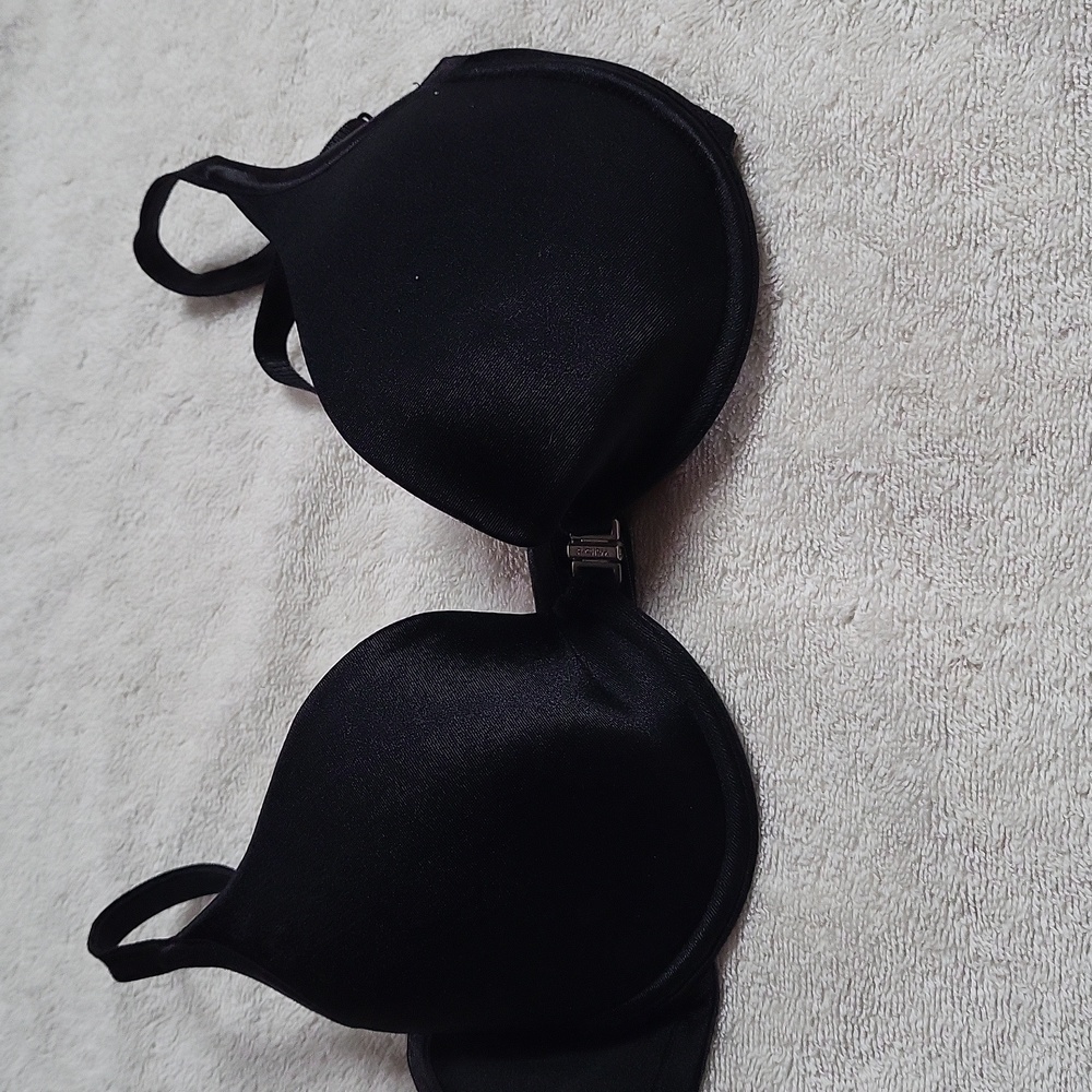 Wolford Body Culture, 34B, Clasp in front, Underwire,